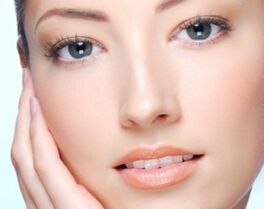 la esencia del procedimiento para el rejuvenecimiento de la piel facial fraccionada